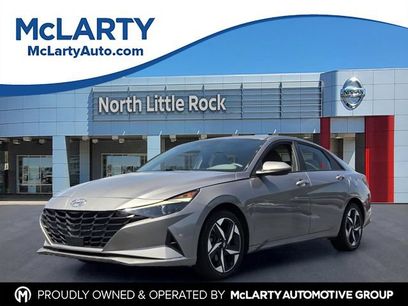 Used 2023 Hyundai Elantra SEL