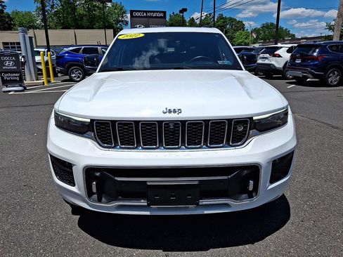Used 2022 Jeep Grand Cherokee L Overland w/ Advanced Protech Group III AWD/4WD image 5