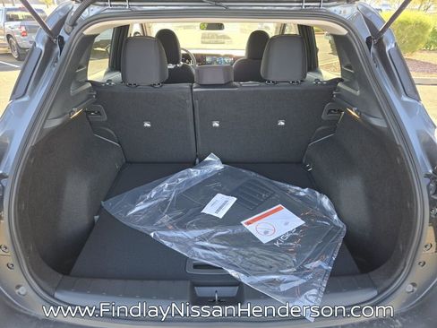 New 2026 Nissan Kicks SV w/ SV Premium Package FWD image 15