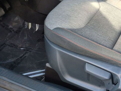 Used 2023 Ford Maverick XLT image 14