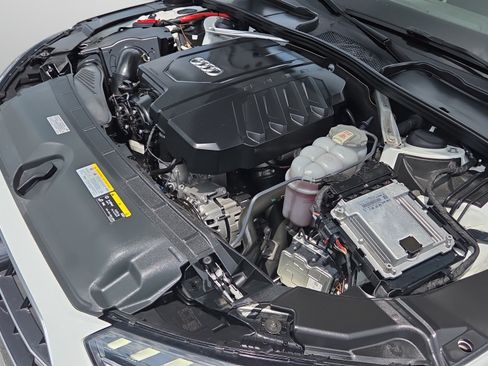 Used 2023 Audi A4 2.0T Premium w/ Convenience Package AWD/4WD image 35