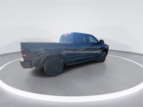 Used 2022 RAM 2500 Laramie w/ Night Edition image 11