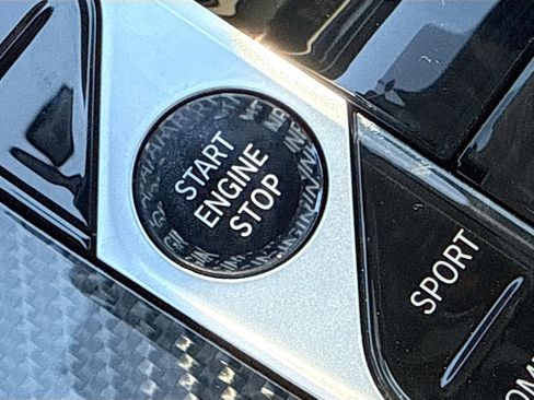 New 2026 BMW X6 M60i image 37