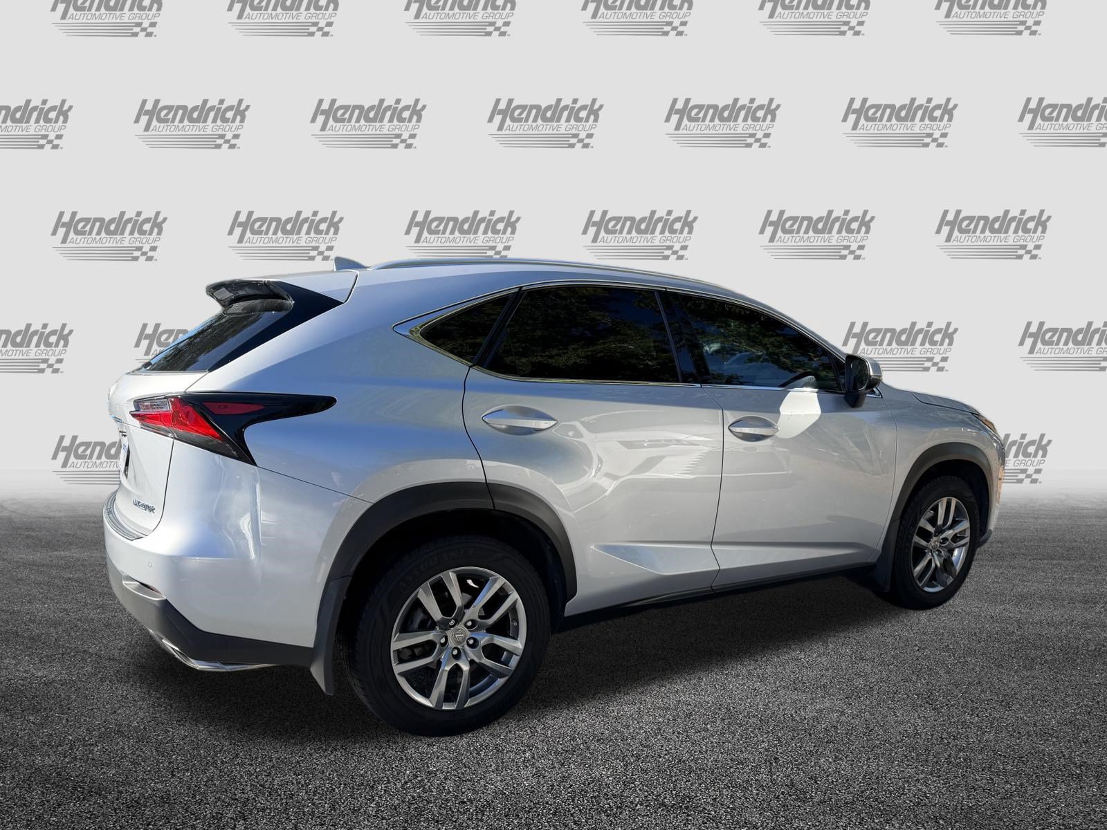 Used 2015 Lexus NX 200t FWD w/ Luxury Package image 10