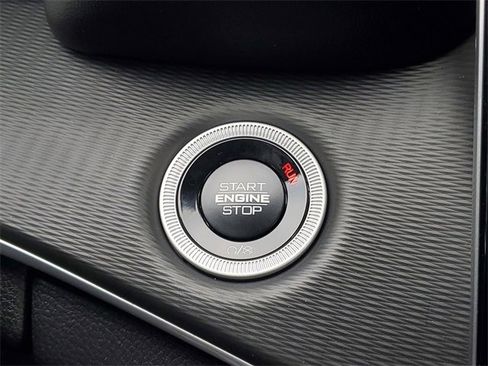 New 2025 Jeep Grand Cherokee L Altitude image 25