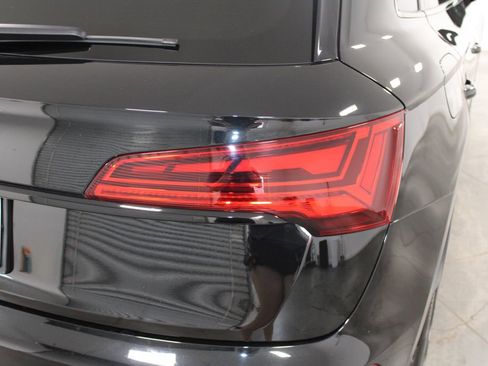 Used 2023 Audi SQ5 Premium Plus image 12