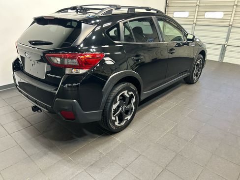 Used 2023 Subaru Crosstrek 2.5i Limited AWD/4WD image 3