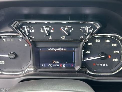 Used 2022 GMC Sierra 1500 AT4 w/ AT4 Preferred Package image 18