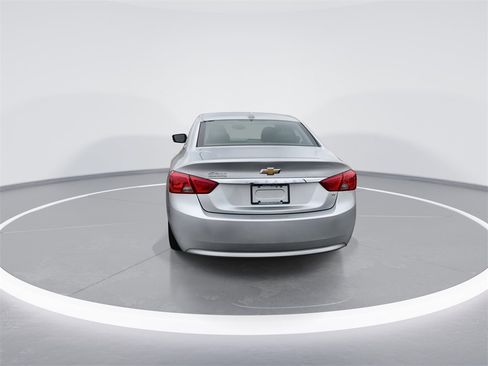 Used 2014 Chevrolet Impala LT image 7