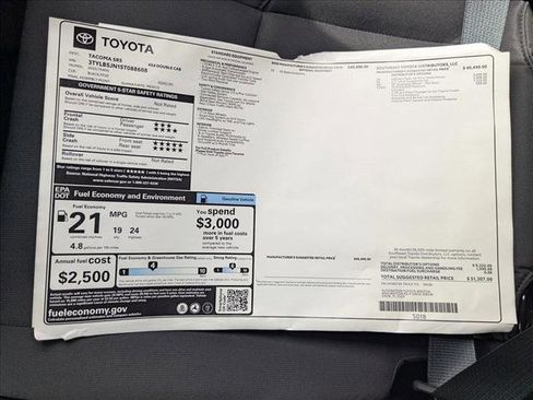 New 2025 Toyota Tacoma SR5 image 17