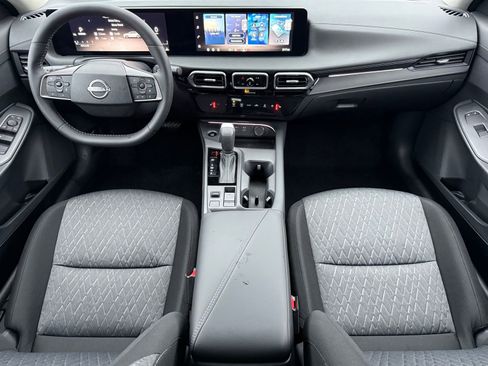 New 2026 Nissan Sentra SV FWD image 17