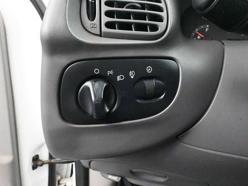 Used 2002 Ford F150 XL image 29