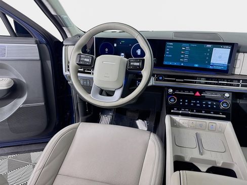 Used 2025 Hyundai Santa Fe Calligraphy image 25