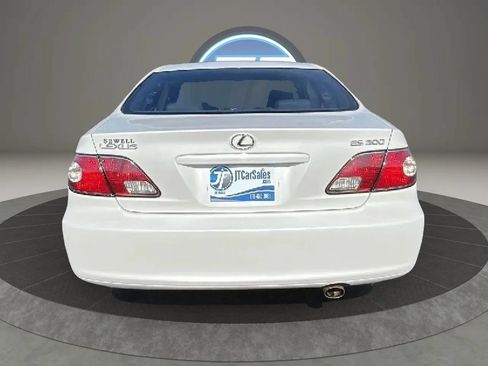 Used 2002 Lexus ES 330 FWD image 8