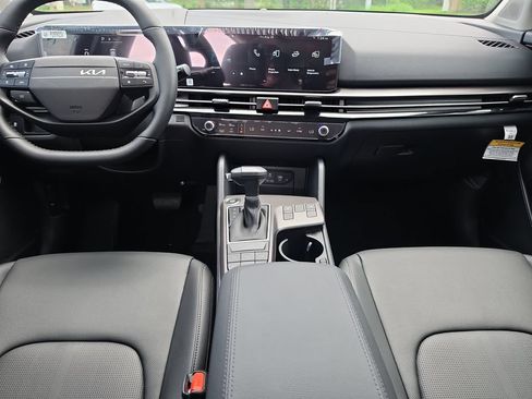 New 2027 Kia Sportage EX FWD image 15