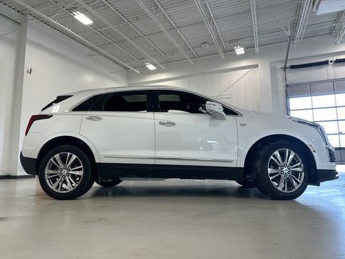 Certified 2024 Cadillac XT5 Premium Luxury w/ Technology Package image 4
