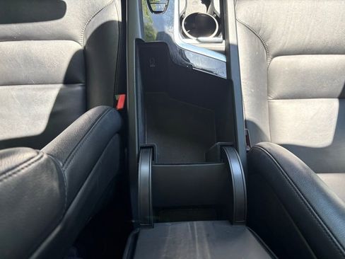 Used 2023 Volvo XC60 B5 Core FWD image 15