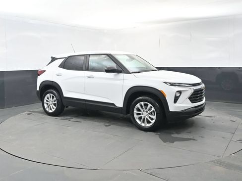 New 2026 Chevrolet TrailBlazer LS w/ LS Convenience Package AWD/4WD image 7