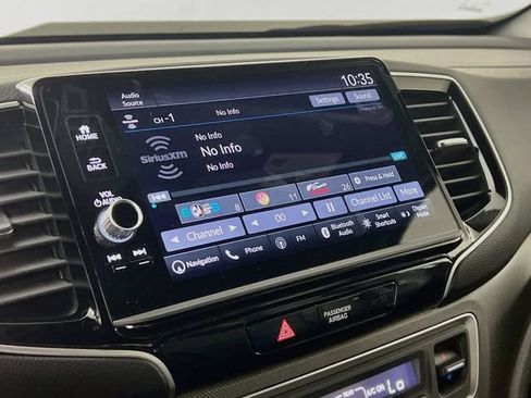 Certified 2025 Honda Ridgeline TrailSport+ image 17
