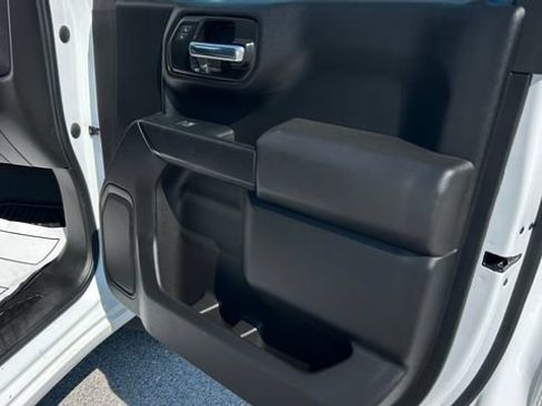 Certified 2023 Chevrolet Silverado 1500 Custom AWD/4WD image 33