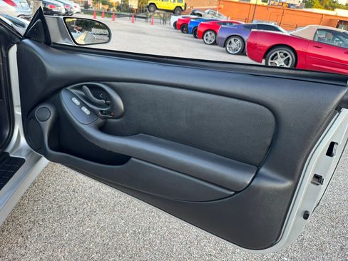 Used 2000 Pontiac Firebird Trans Am RWD image 22