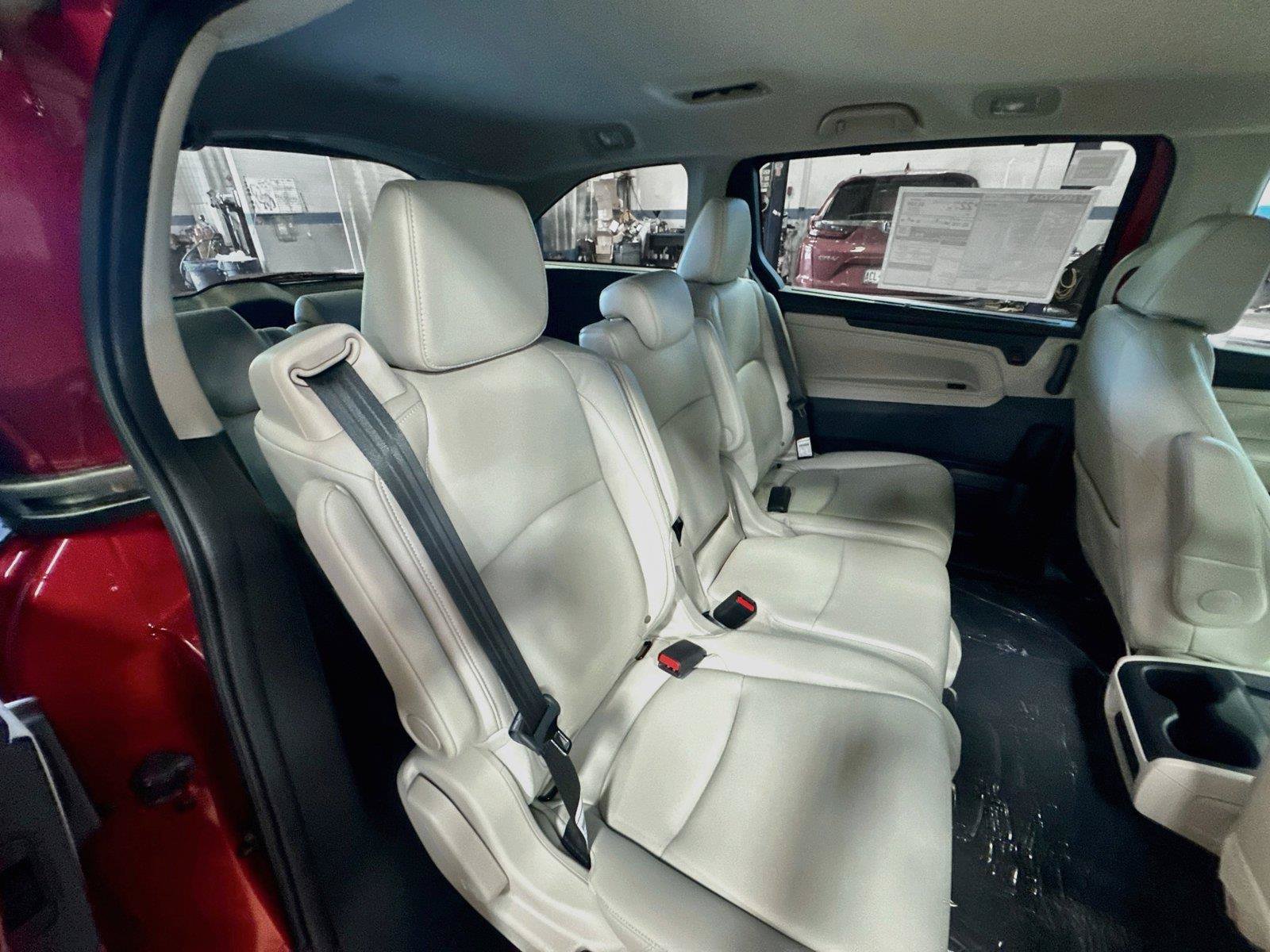 New 2027 Honda Odyssey EX-L image 29