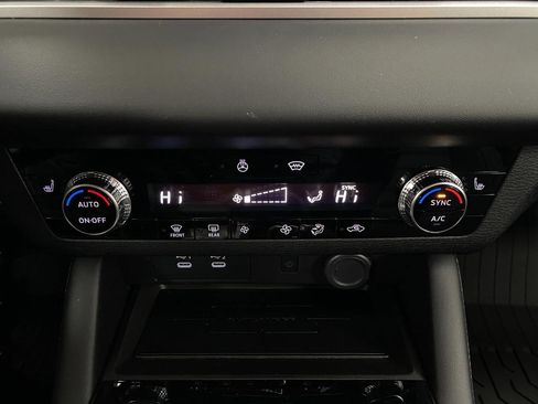 New 2026 Mitsubishi Outlander SE AWD/4WD image 27
