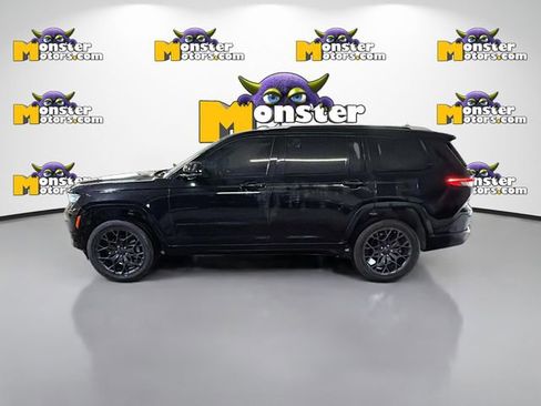 Used 2023 Jeep Grand Cherokee L Summit w/ Rear Seat Video Group I AWD/4WD image 7