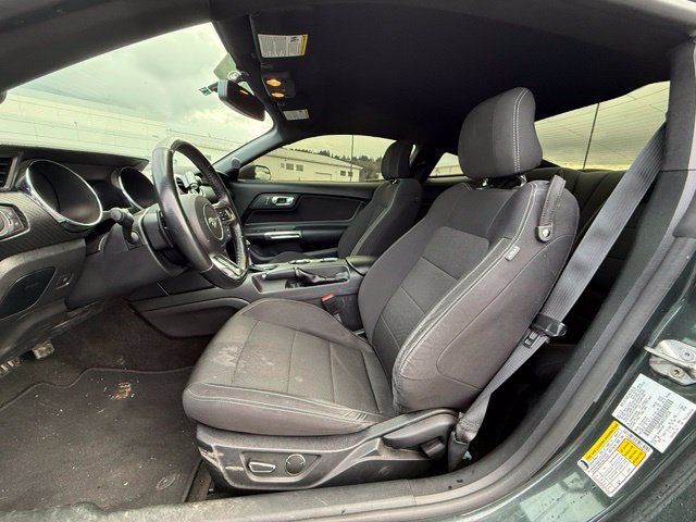Used 2016 Ford Mustang Coupe w/ Equipment Group 051A RWD image 11