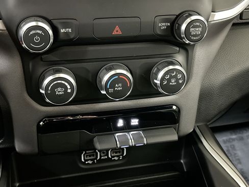 Used 2022 RAM 1500 Big Horn image 25