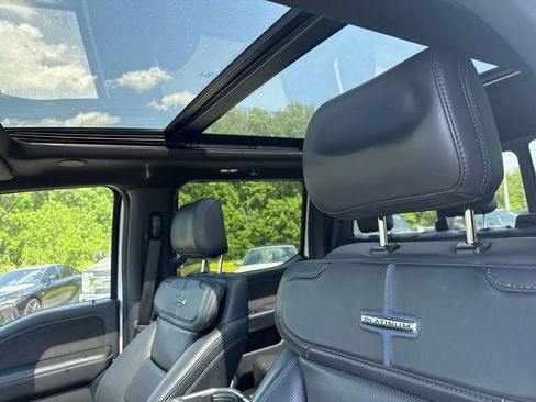 Used 2025 Ford F250 Platinum AWD/4WD image 13