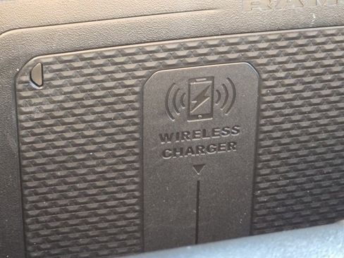 Used 2025 RAM 1500 Big Horn image 13