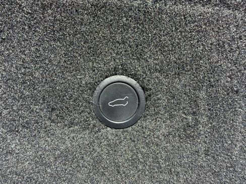 Used 2023 Tesla Model S Plaid AWD/4WD image 9