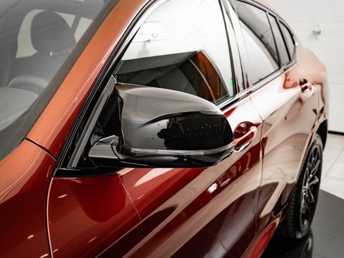 Used 2023 BMW X4 M40i image 15