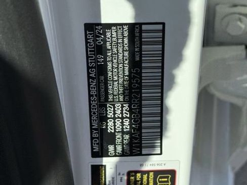 Used 2024 Mercedes-Benz C 300 Sedan image 26