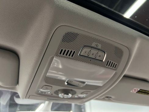 Used 2010 Audi A4 2.0T Premium Plus image 42