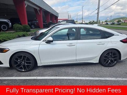 Used 2024 Honda Civic Sport Touring image 8