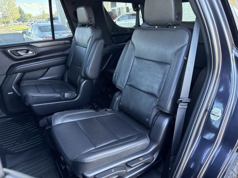 Used 2022 Chevrolet Tahoe Z71 w/ Luxury Package image 20