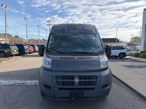 Used 2018 RAM ProMaster 2500 w/ Interior Convenience Group image 5