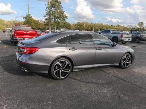 Used 2019 Honda Accord Sport image 10