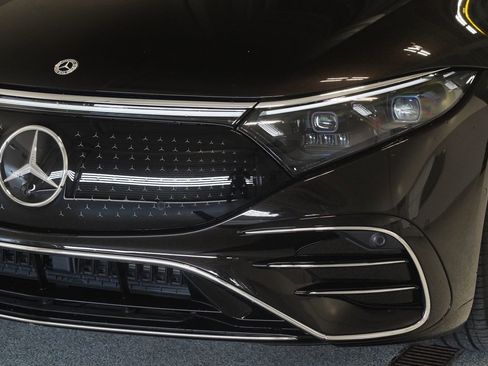 Certified 2023 Mercedes-Benz EQS 450+ 4MATIC Sedan image 6