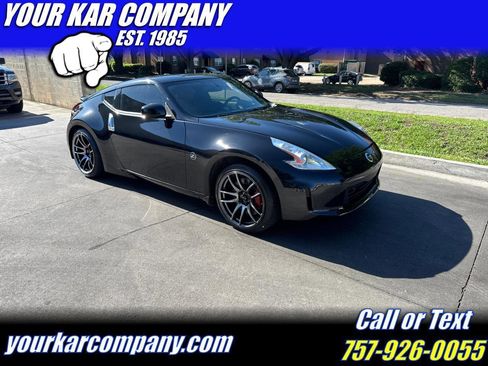 Used 2014 Nissan 370Z Touring w/ Sport Package RWD image 1