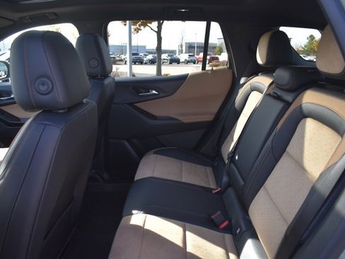 New 2026 Chevrolet Equinox ACTIV w/ Safety and Technology Package image 16