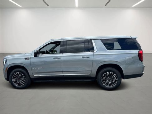 Used 2026 GMC Yukon XL Elevation AWD/4WD image 2
