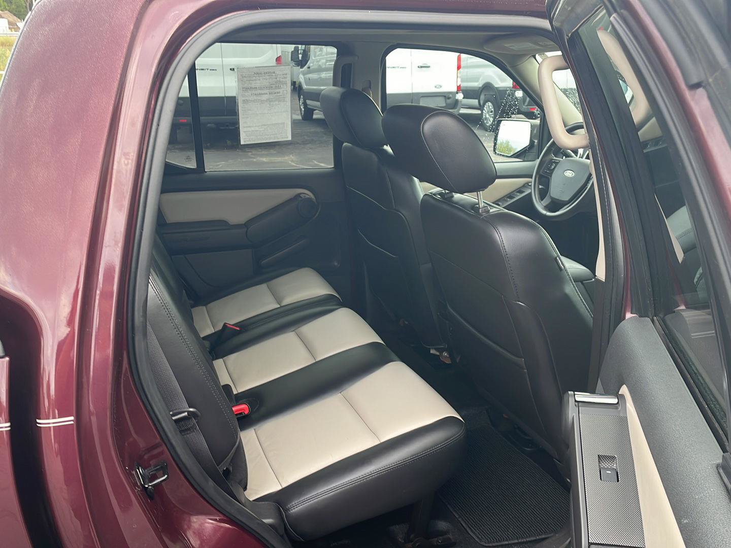 Used 2007 Ford Explorer Sport Trac Limited AWD/4WD image 25