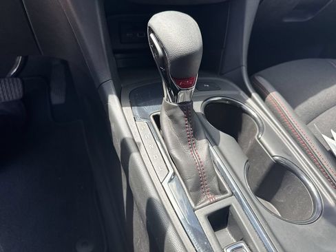 Used 2024 Chevrolet Equinox RS FWD image 23