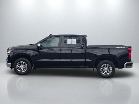 Used 2023 Chevrolet Silverado 1500 LT AWD/4WD image 8