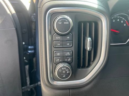 Used 2021 Chevrolet Silverado 1500 RST w/ Texas Edition Plus AWD/4WD image 19