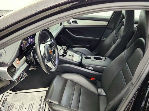 Used 2018 Porsche Panamera 4 AWD/4WD image 20