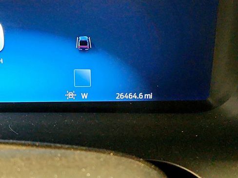 Used 2023 Ford F150 Lightning Platinum image 14